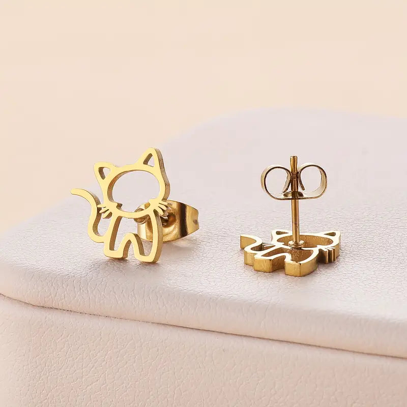 Elegant 18K Gold-Plated Kitty Stud Earring
